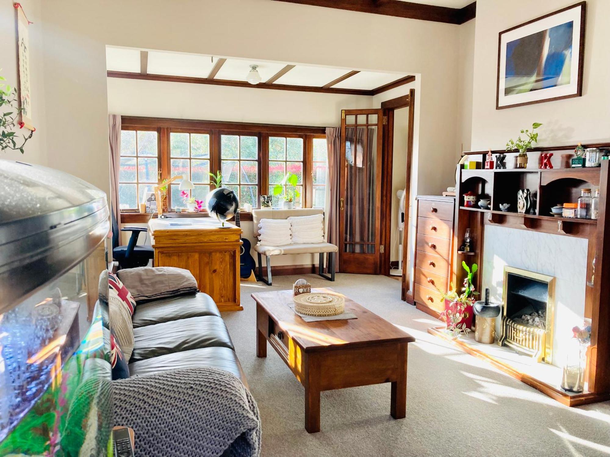 Spacious And Sunny Master Bedroom With Shared Bathrooms Auckland Exterior foto